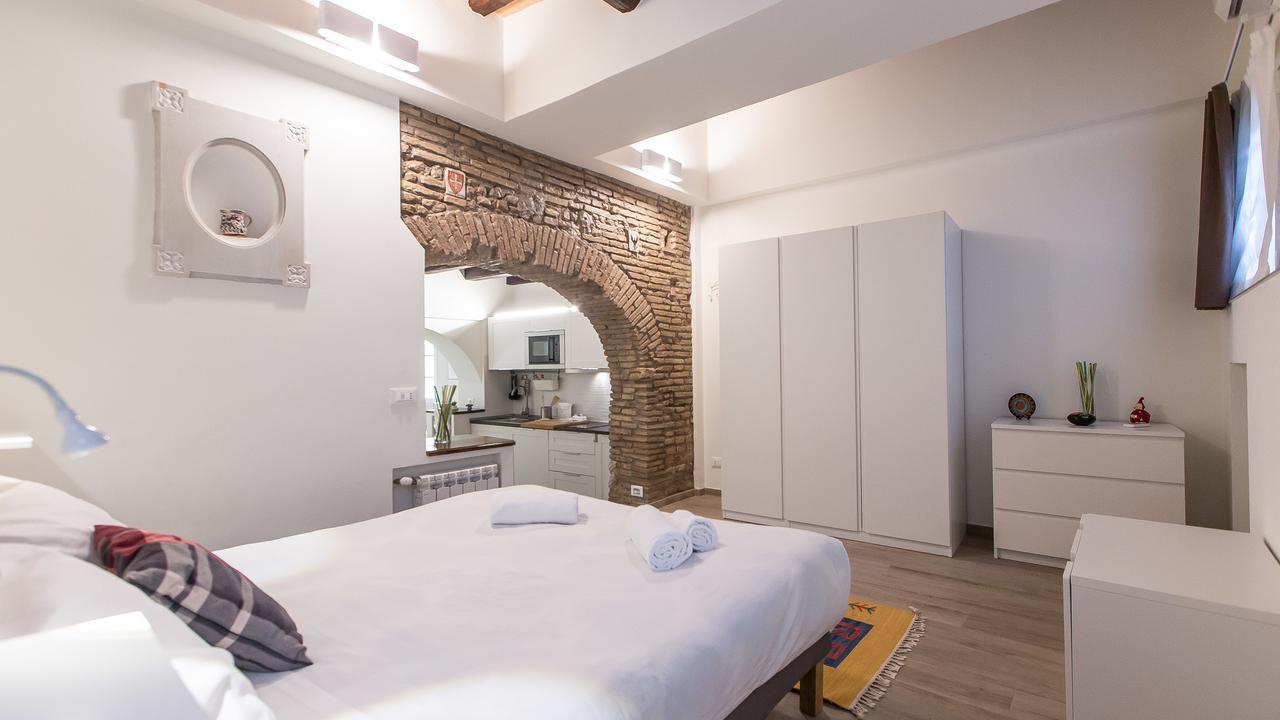 Rental In Rome Trastevere White Екстер'єр фото