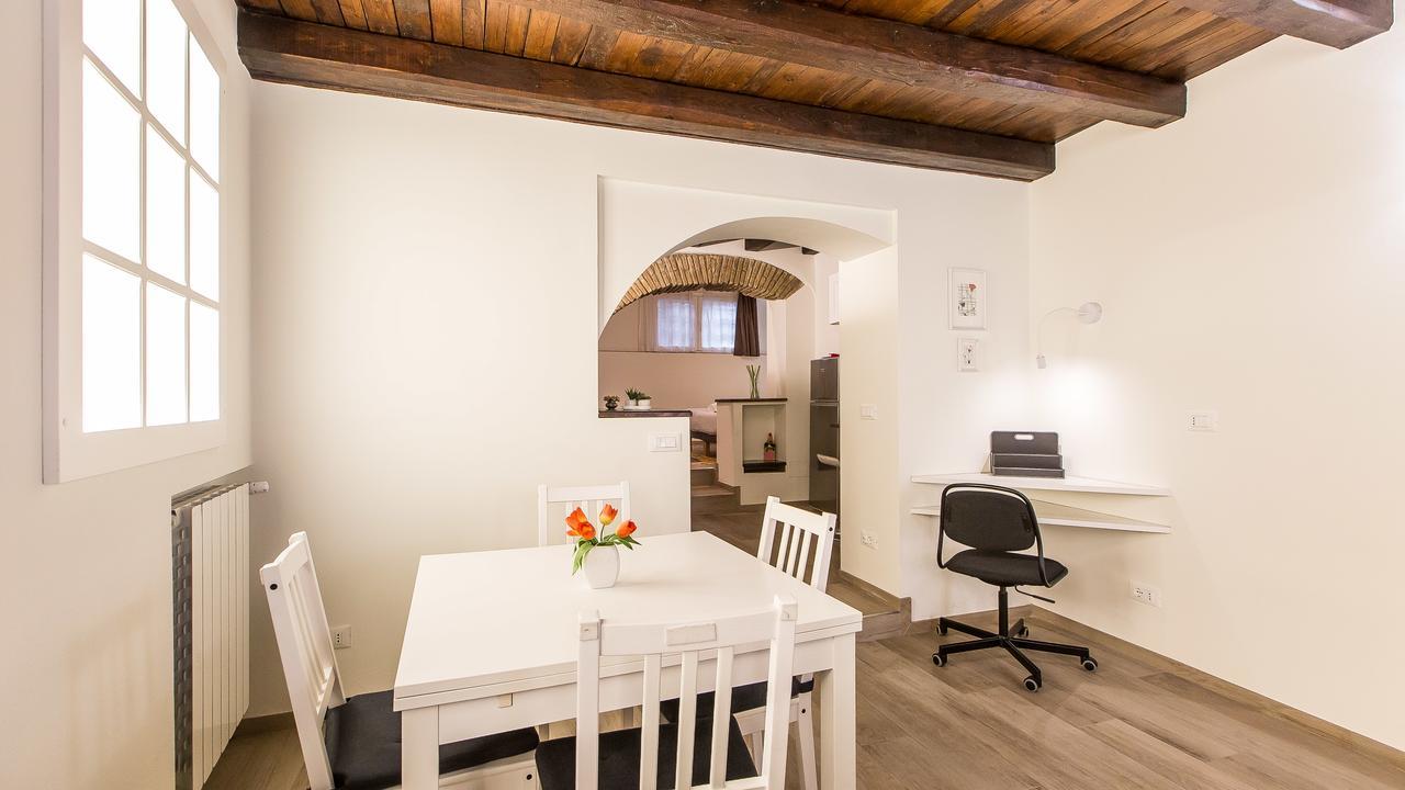 Rental In Rome Trastevere White Екстер'єр фото