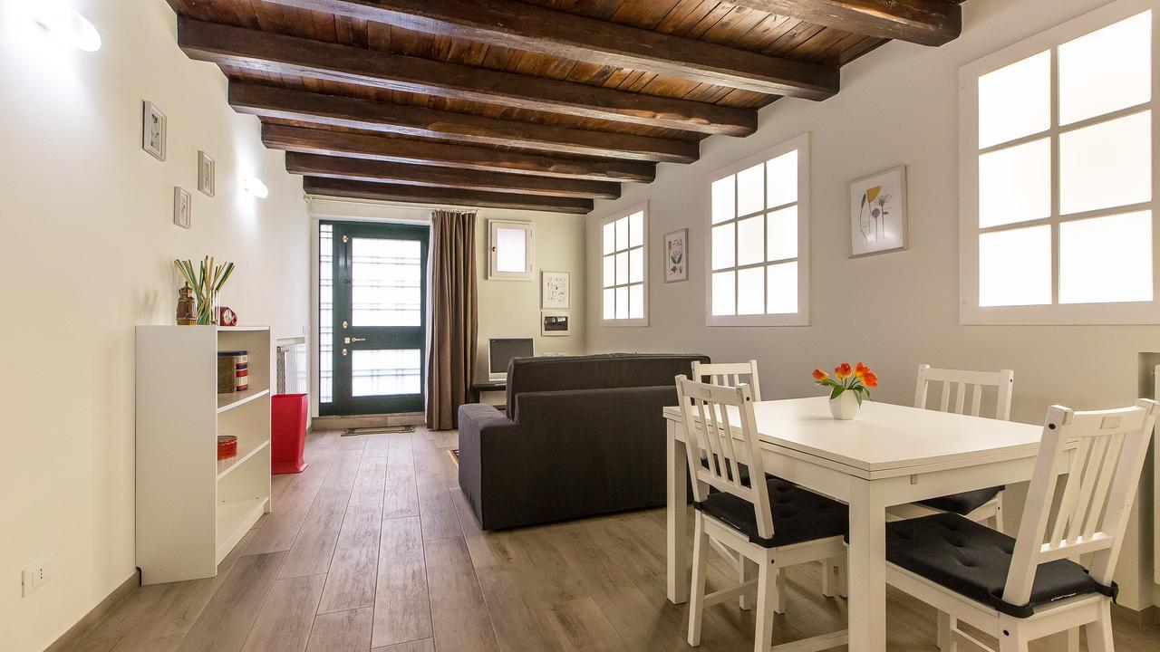 Rental In Rome Trastevere White Екстер'єр фото