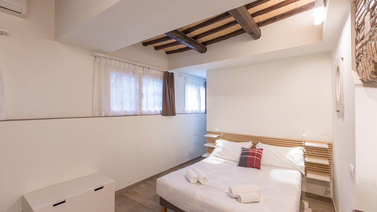 Rental In Rome Trastevere White Екстер'єр фото